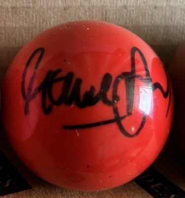 Steve Davis (Red Ball) - Signed Snooker Ball — photo 1