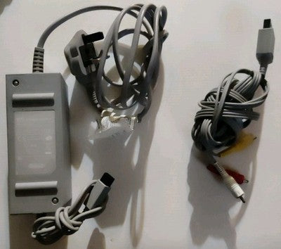 Genuine Nintendo Wii Composite AV Video Cable RVL-009 & Power Supply RVL-002 — photo 1