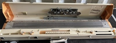 Toyota KS 787 Knitting Machine Made In Japan KS787 — photo 2