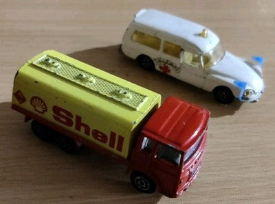Vintage Majorette Diecast Lot Citroen DS21 Ambulance 206 & Saviem SHELL Tanker — photo 3