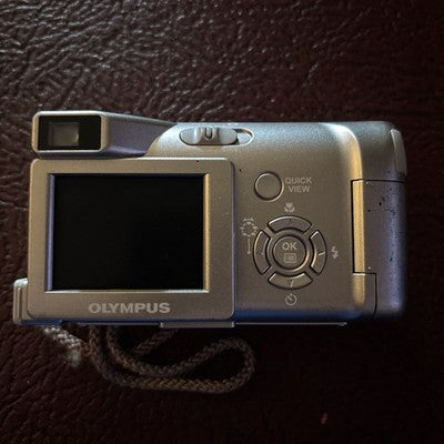Olympus CAMEDIA C-310 Zoom / D-540 Zoom  Digital Camera WORKING — photo 2