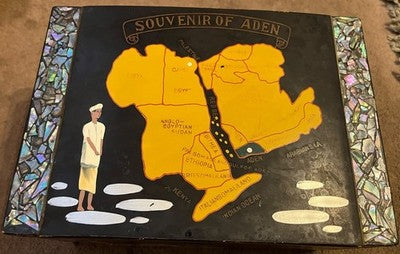 Vintage 1950s Aden Yemen Souvenir Musical Jewellery Box Mother of Pearl Inlay — photo 1