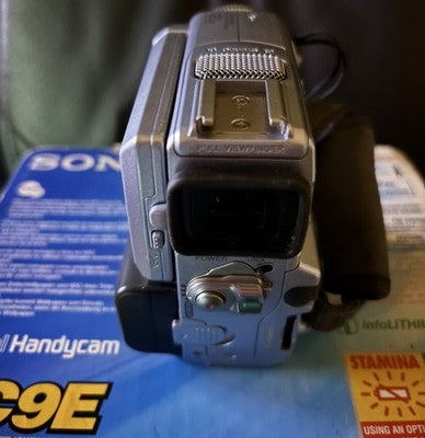 SONY DCR-PC9E MiniDV Digital Handycam Camcorder Video Camera - TESTED WORKING — photo 5