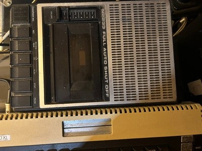 Atari 600XL 8-Bit Vintage System - With Power Lead & Phillips Cassette Deck — photo 5