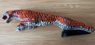 Vintage Hand Painted Jaguar Leaping Cat Bonnet Mascot Emblem — photo 1