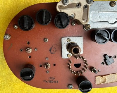 Mercedes W108 280S Dashboard Instrument Cluster Speedo 140MPH — photo 3