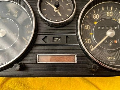 Mercedes W108 280S Dashboard Instrument Cluster Speedo 140MPH — photo 5
