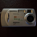 Samsung Digimax 301 3.2MP Digital Camera - Silver TESTED WORKING — photo 1