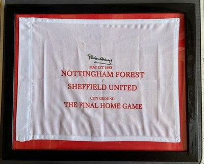 Brian Clough Nottingham Forest vs Sheffield United Signed Final Home Game Flag — photo 1