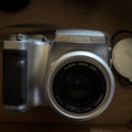 Fujifilm FinePix S3000 Digital Camera 3.2MP 6x Zoom Camera TESTED WORKING — photo 1