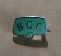 CLASSIC VINTAGE BRITISH CARAVANERS CLUB LAPEL BADGE — photo 1