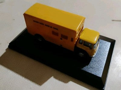 Blood Donors Collection Vehicle Magen David Adom in Israel 1:76 Oxford Diecast — photo 3
