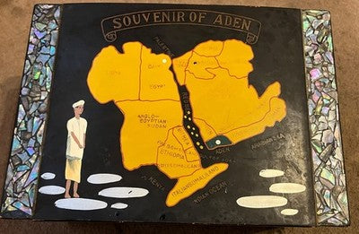 Vintage 1950s Aden Yemen Souvenir Musical Jewellery Box Mother of Pearl Inlay — photo 4