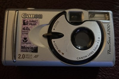 Canon Digital Camera PowerShot A200 2.0MP Silver TESTED WORKING — photo 1