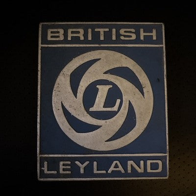British Leyland Commercial Vehicle Large Grill Badge Lorry Truck Bus — photo 1