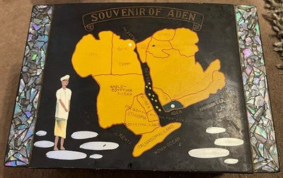 Vintage 1950s Aden Yemen Souvenir Musical Jewellery Box Mother of Pearl Inlay — photo 5
