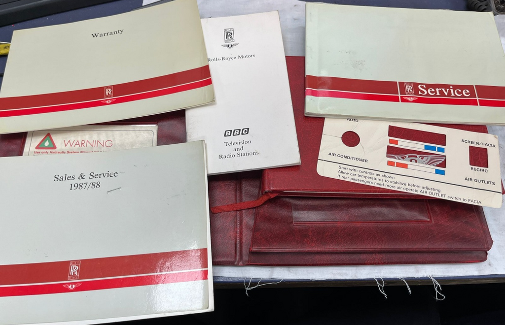 Bentley Turbo R Owners Manual Handbook Pack Excellent Condition COMPLETE — photo 4