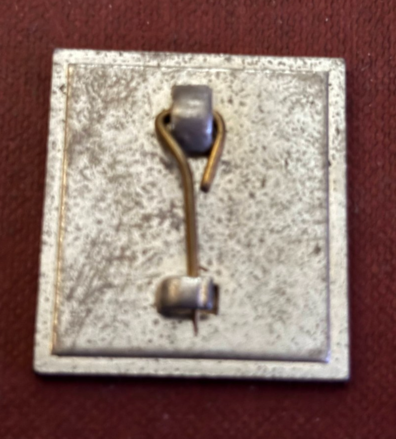 Vintage RUSH 2112 1970s/1980s Metal Pin Badge Classic Rock Metal — photo 2