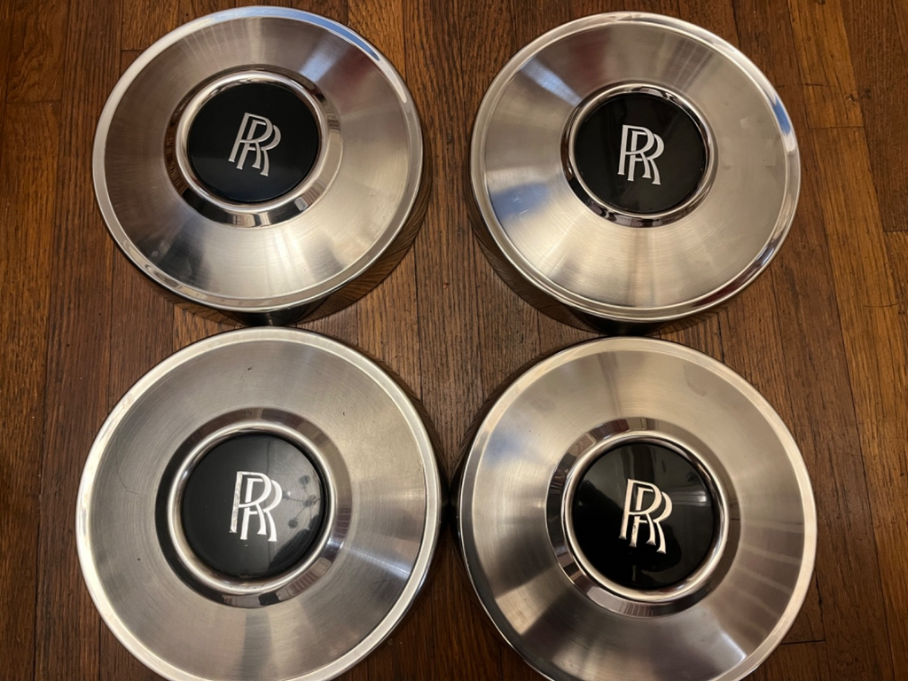 SET OF 4 x Rolls-Royce Corniche Silver Wraith Wheel Hub Cap Trim Covers UG14512 — photo 1