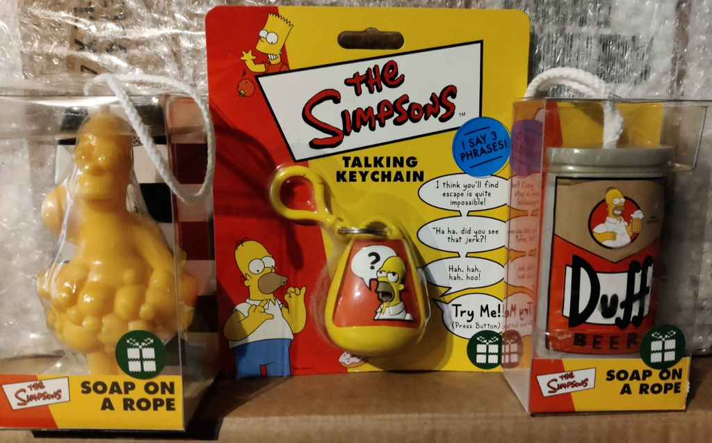 Job Lot The Simpsons Vintage Talking Keychain / 2 x Soap On A Rope Homer Duff — photo 1
