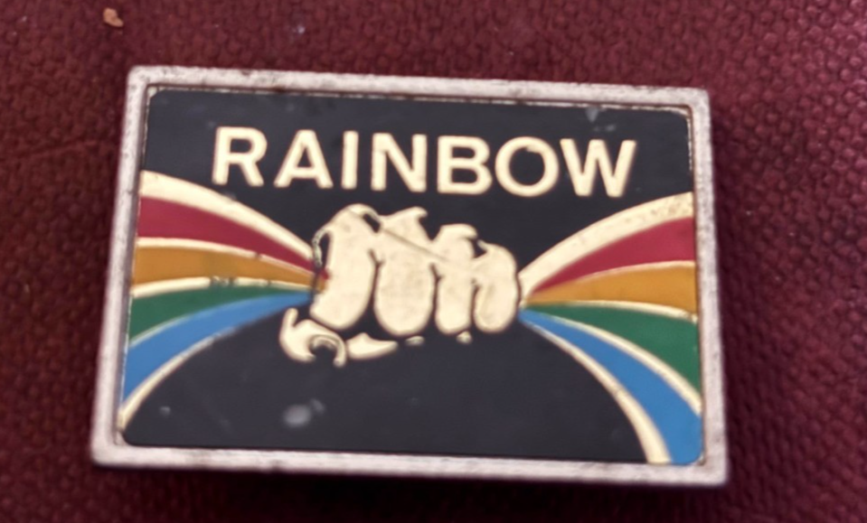 Vintage RAINBOW 1970s/1980s Metal Pin Badge Classic Rock Metal — photo 1