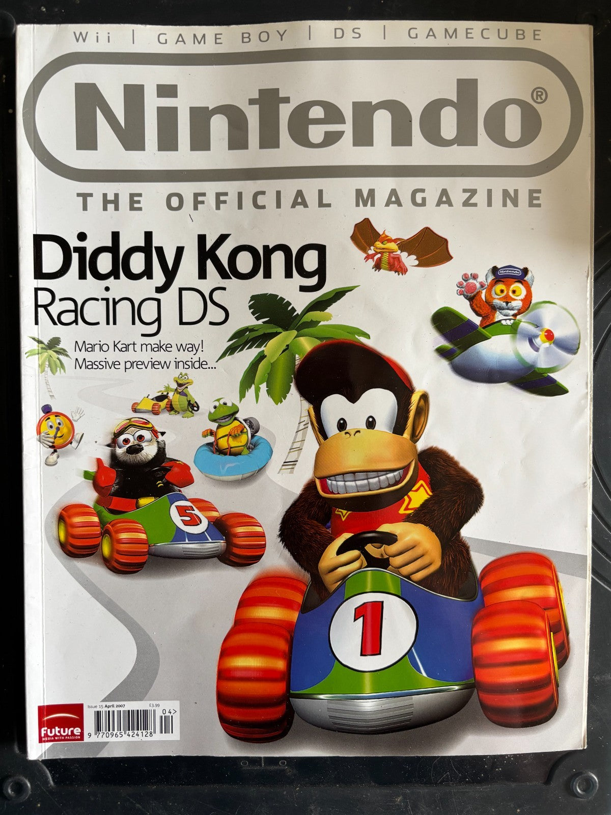 Official Nintendo Magazine Issue 14 March 2007 Diddy Kong Racing DS ONM UK — photo 1