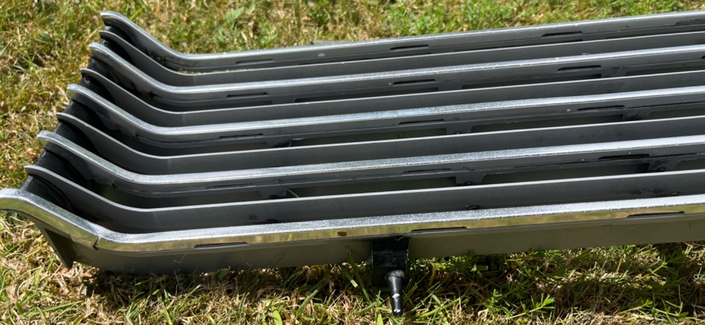 Ford Granada Front Grill GXL Consul 5 Chrome Strip — photo 2