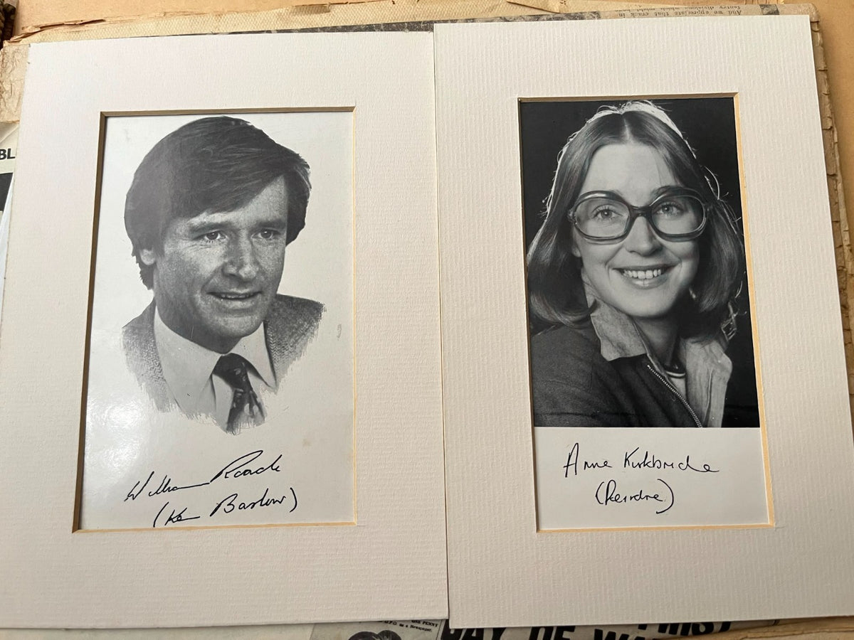 Vintage Mounted Promotional Coronation Street Cast Portraits Ken Barlow Deirdre — photo 1