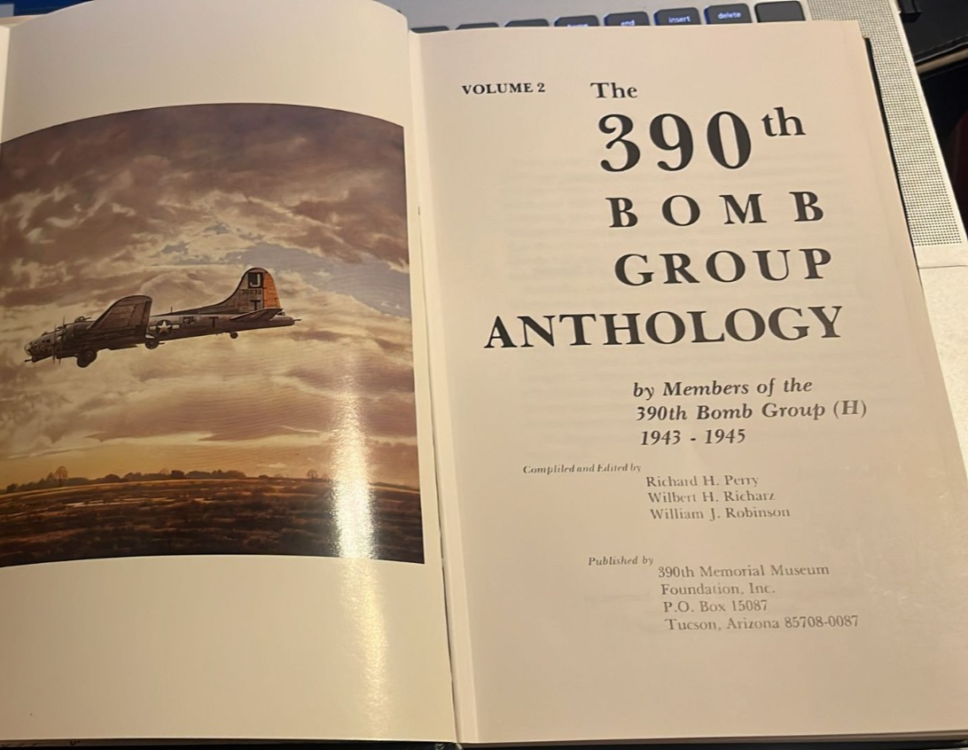 390th Bombardment Group Anthology Volume 2 WW2 USAAF B17 Square J — photo 2