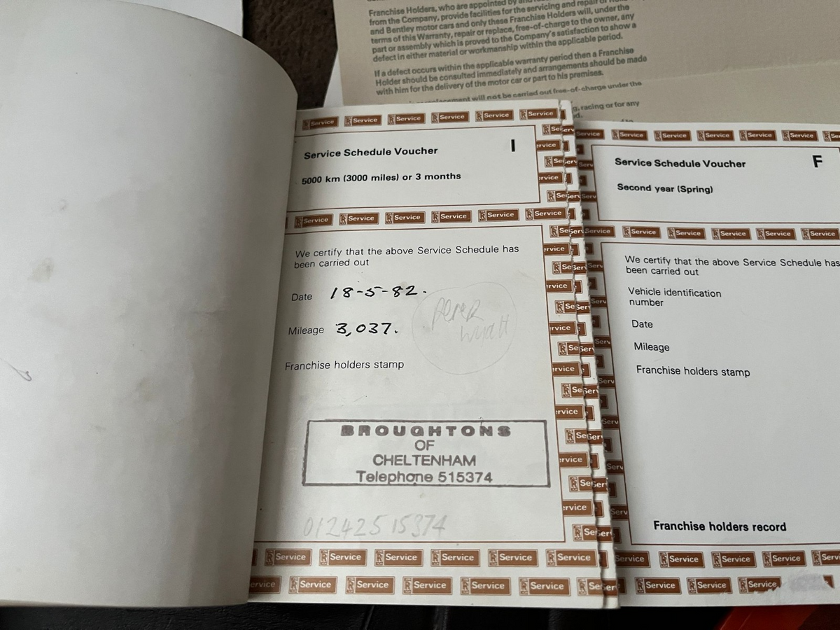 Rolls Royce Bentley Handbook Owners Pack Silver Spirit Spur Mulsanne etc 1980 on — photo 9
