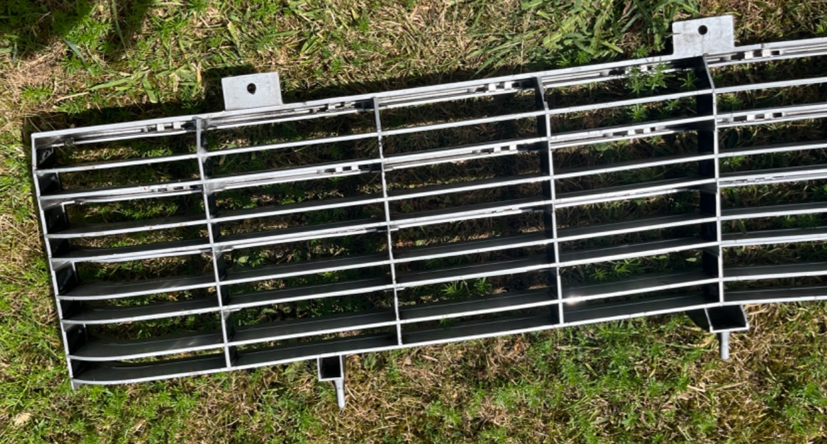 Ford Granada Front Grill GXL Consul 5 Chrome Strip — photo 9