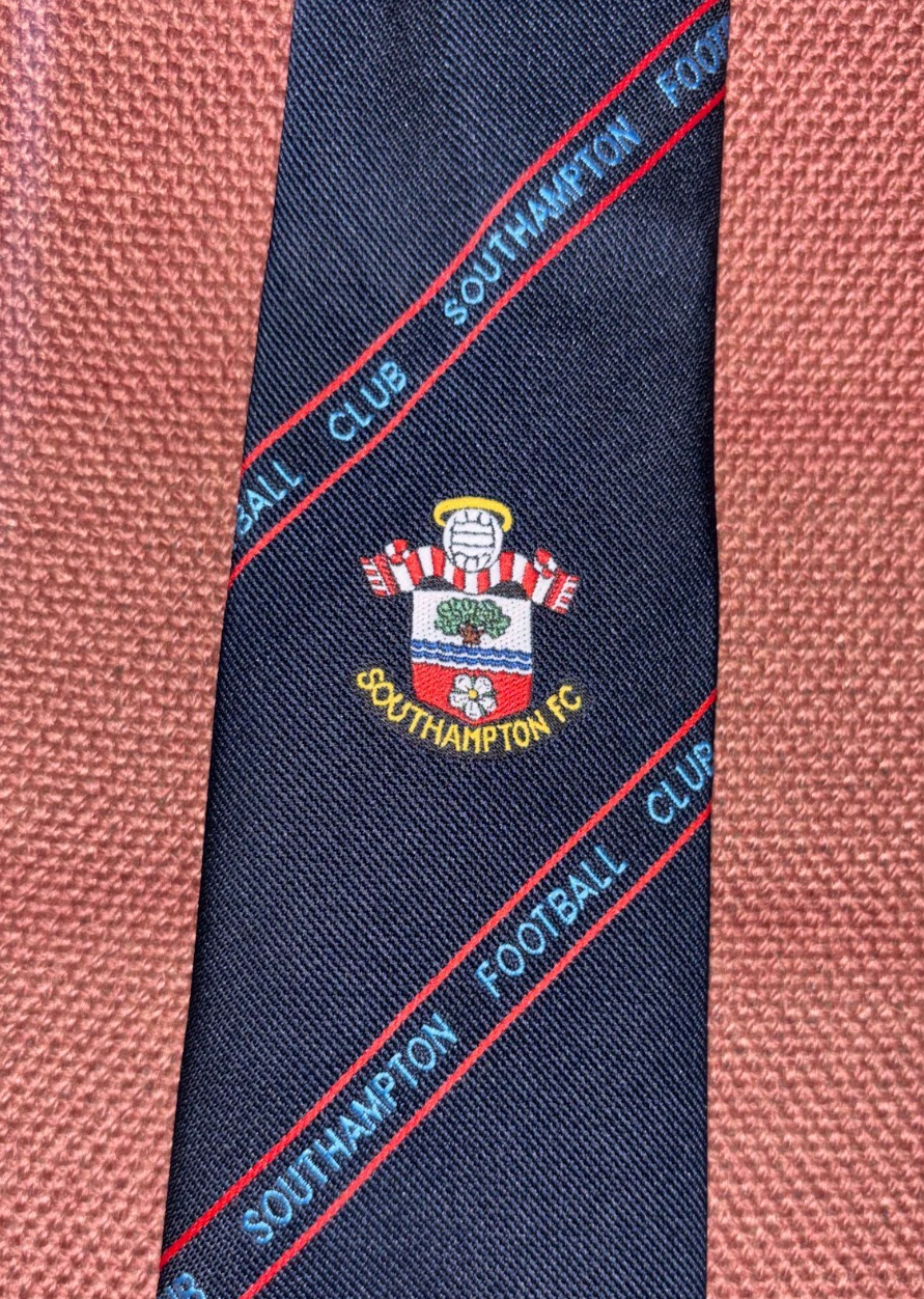 Vintage Southampton United FC Football Club Tie — photo 2