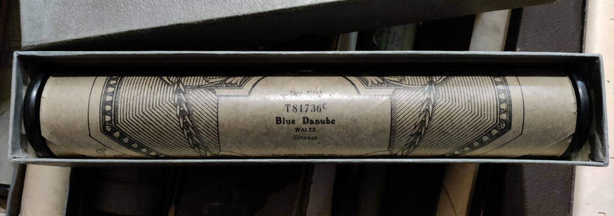 BLUE DANUBE WALTZ STRAUSS Full Scale - Player Piano / Pianola Roll — photo 1