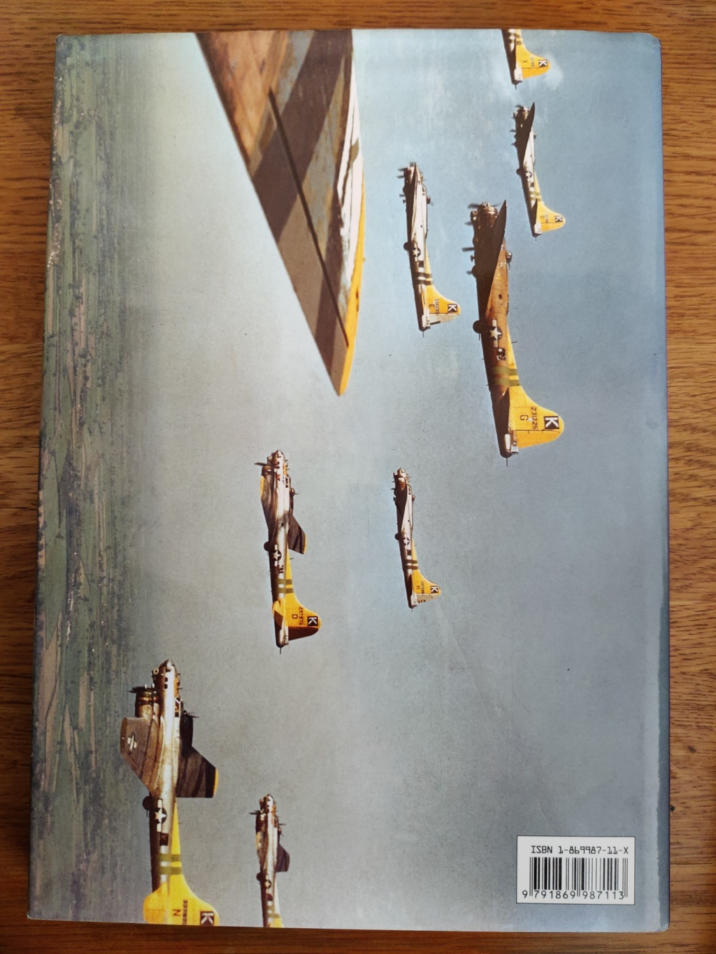Pictorial Tribute to The Men and Aircraft 447th Bombardment Group (H) 1943-1945 — photo 2