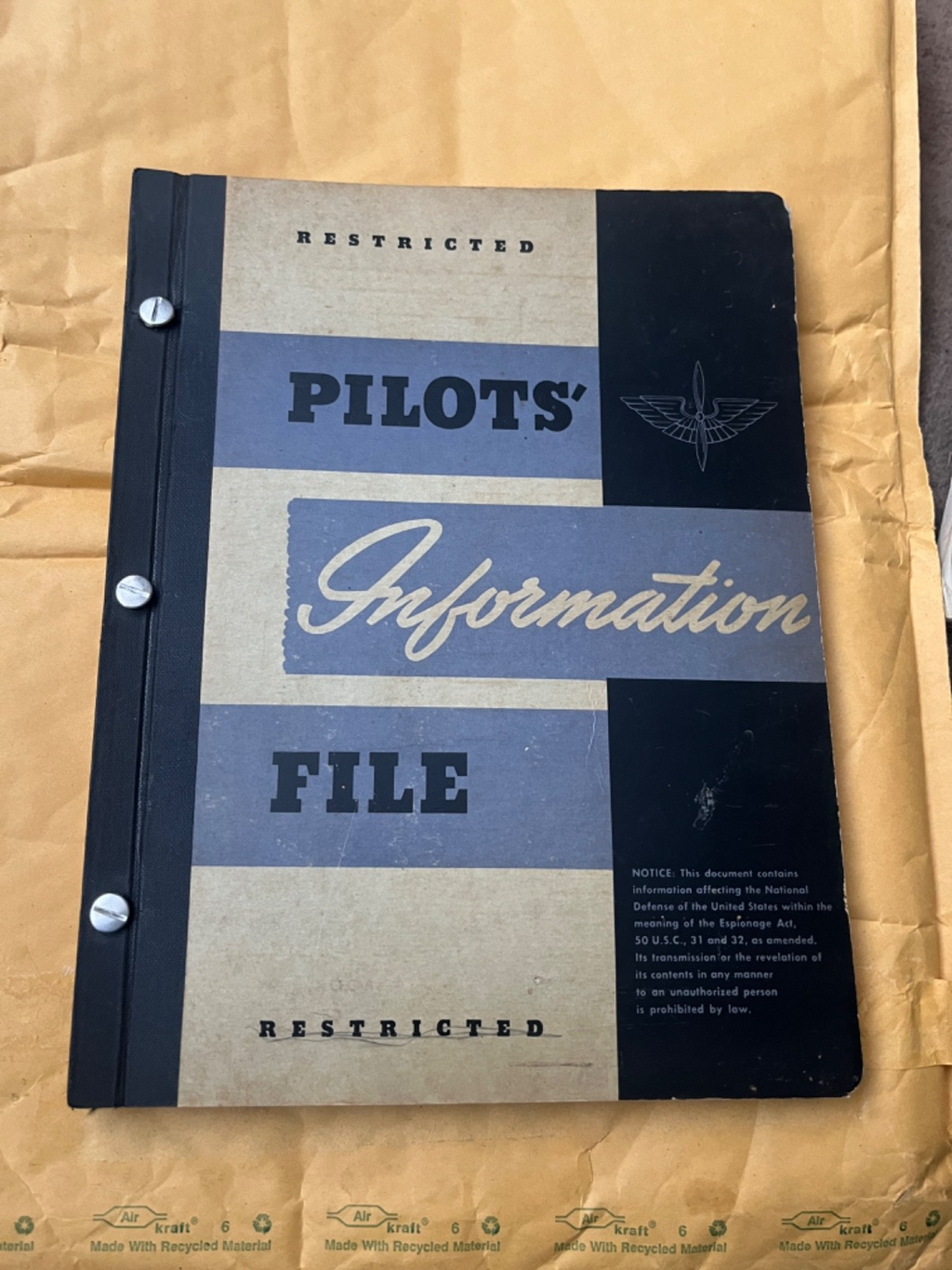 WW2 Pilots Information file USAAF B17 B24 P51 P38 P47  etc — photo 1