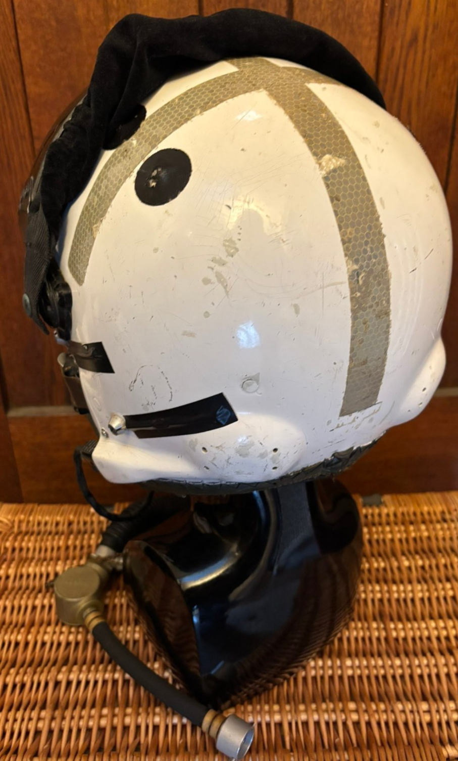 British RAF Mk3c Pilots Flight Helmet & Type M Oxygen Mask Display Set Bone Dome — photo 3