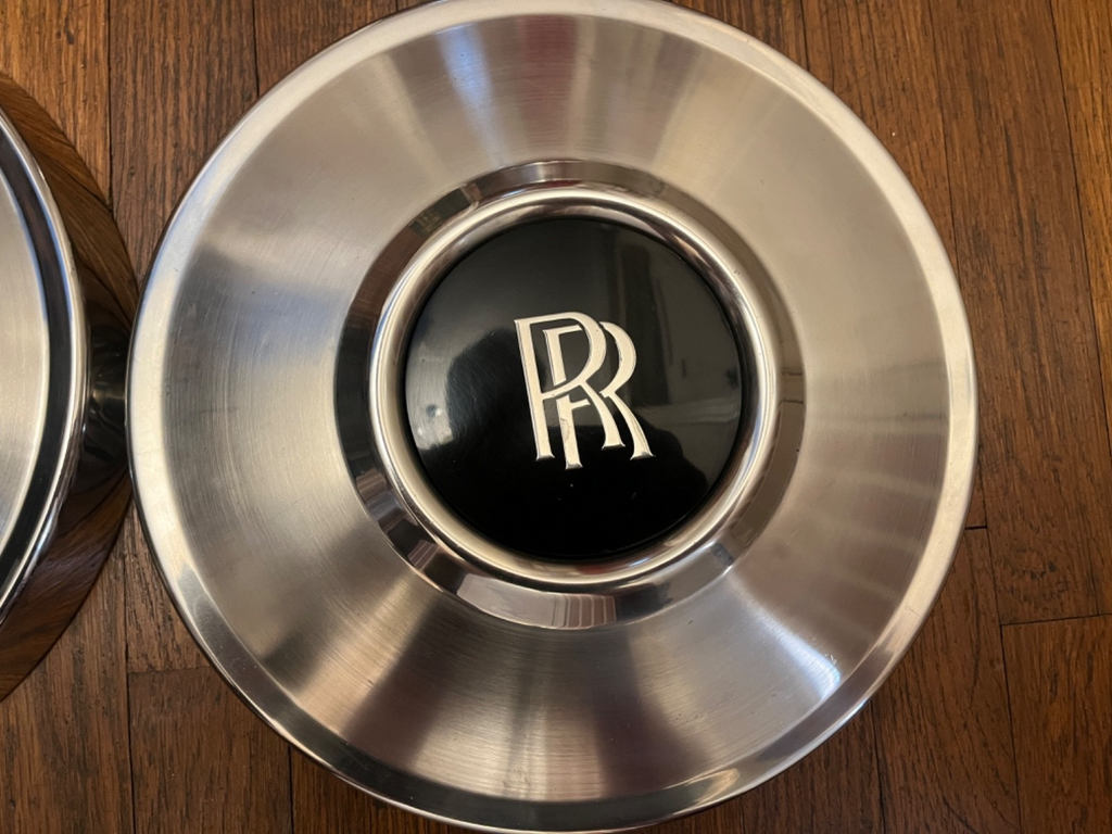 SET OF 4 x Rolls-Royce Corniche Silver Wraith Wheel Hub Cap Trim Covers UG14512 — photo 3