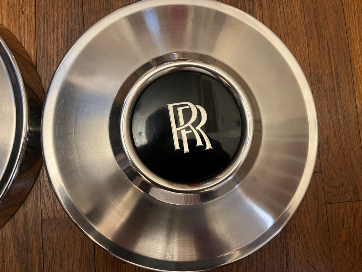 SET OF 4 x Rolls-Royce Corniche Silver Wraith Wheel Hub Cap Trim Covers UG14512 — photo 3