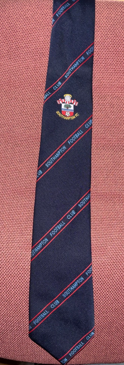 Vintage Southampton United FC Football Club Tie — photo 1