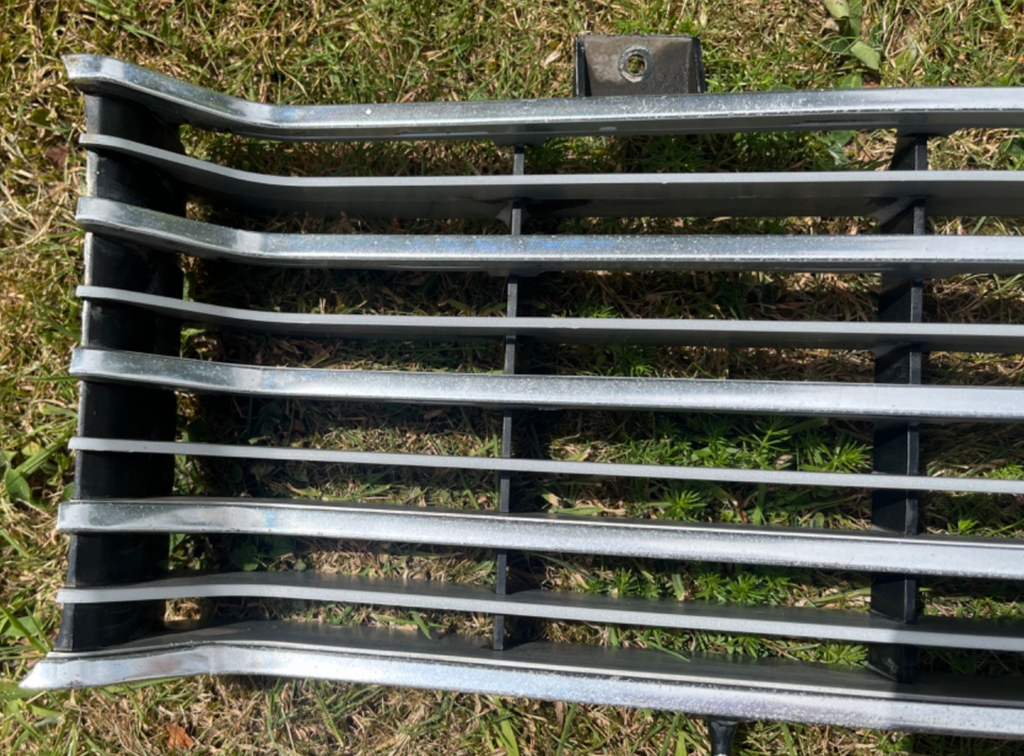 Ford Granada Front Grill GXL Consul 5 Chrome Strip — photo 5