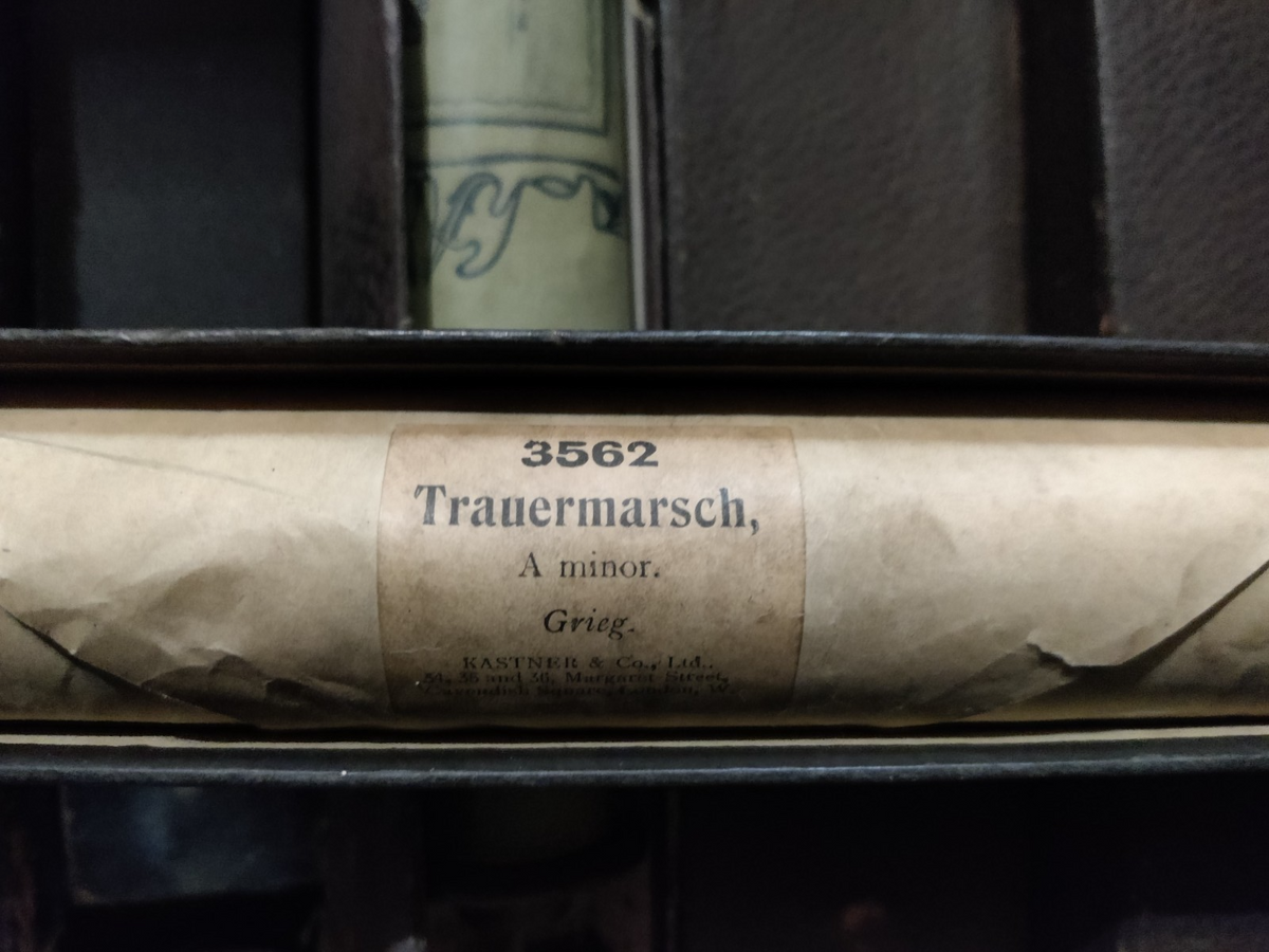 TRAUERMARSCH A minor Grieg Kastner 3562 - Player Piano / Pianola Roll — photo 1