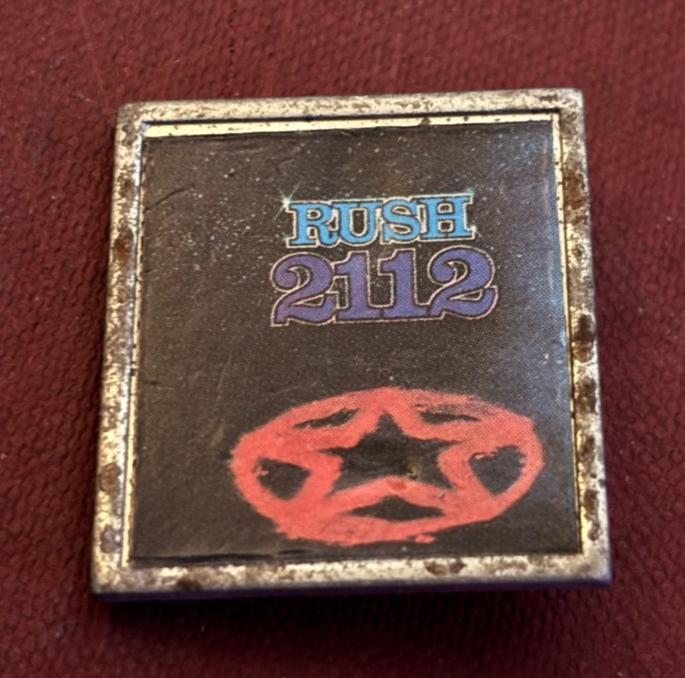 Vintage RUSH 2112 1970s/1980s Metal Pin Badge Classic Rock Metal — photo 1