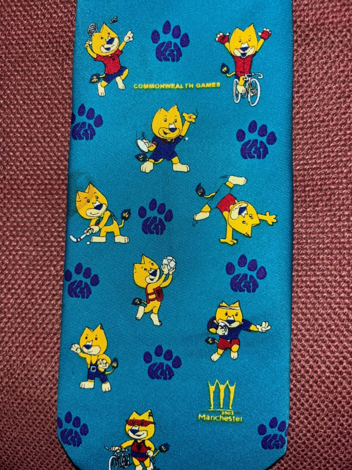 Vintage Manchester 2002 Commonwealth Games Mascot Kit Cat Tie — photo 1