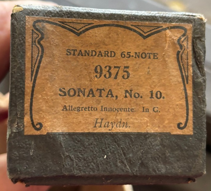 Vintage Pianola Roll - Haydn Sonata No. 10 65 Note Standard 9375 Boxed — photo 1