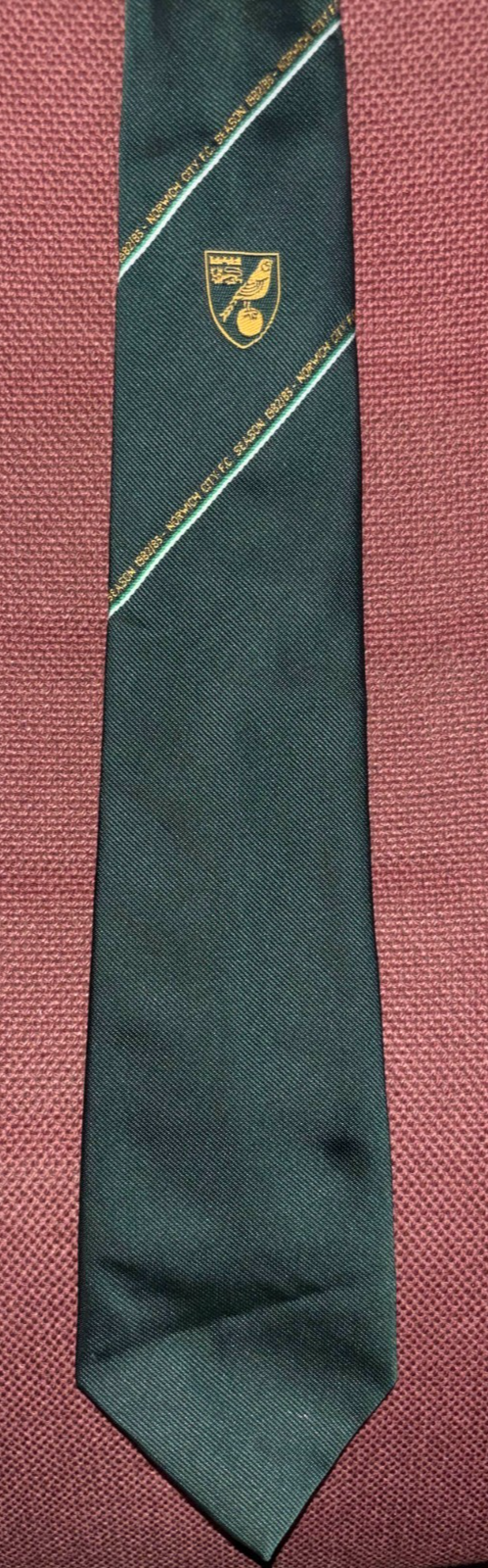 Norwich City F.C. Football Club 1982/83 Season Neck Tie — photo 2