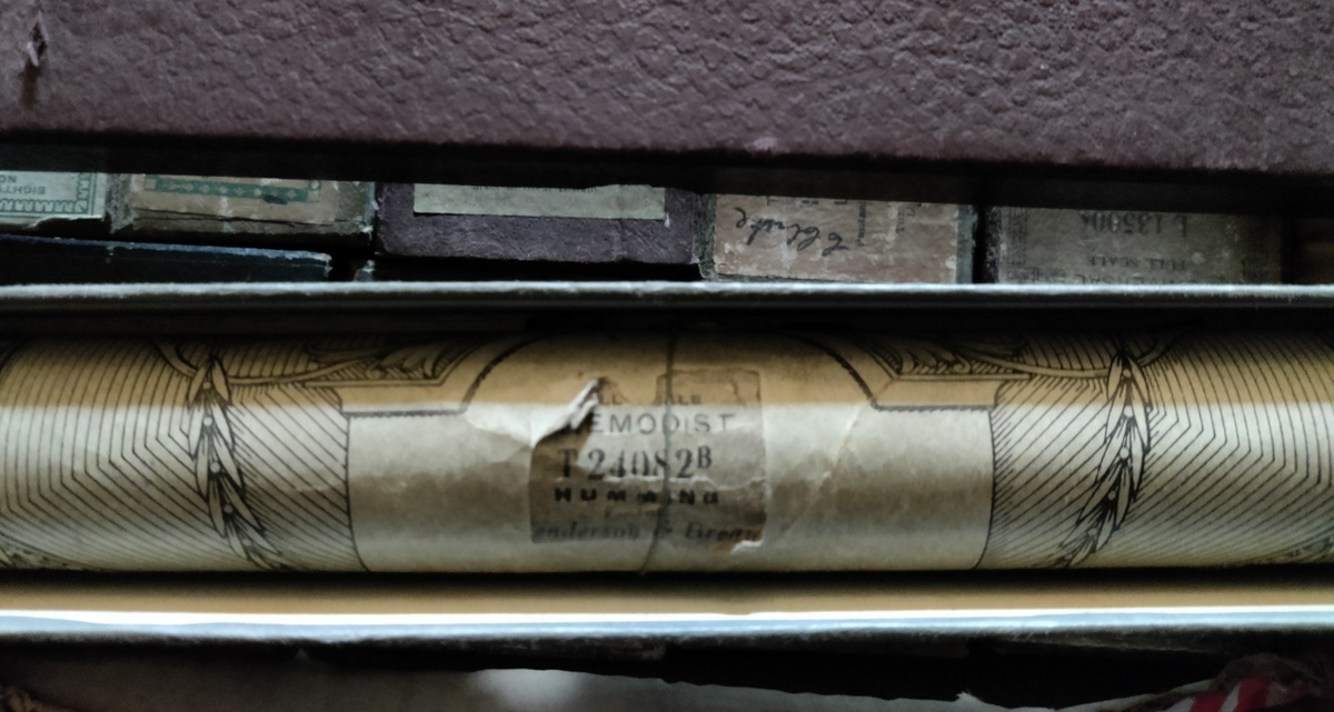 HUMMING Henderson & Breen T24082B - Player Piano / Pianola Roll — photo 2