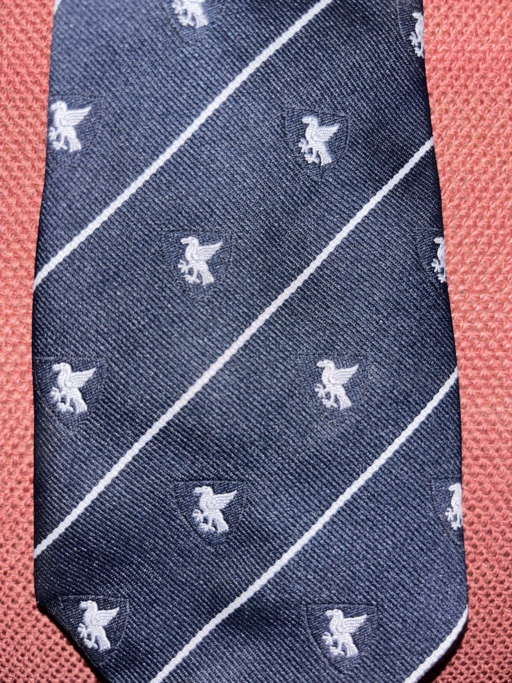 Vintage Eagle Falcon Liver Bird Shield Crest Club Tie Navy Diagonal Striped — photo 2