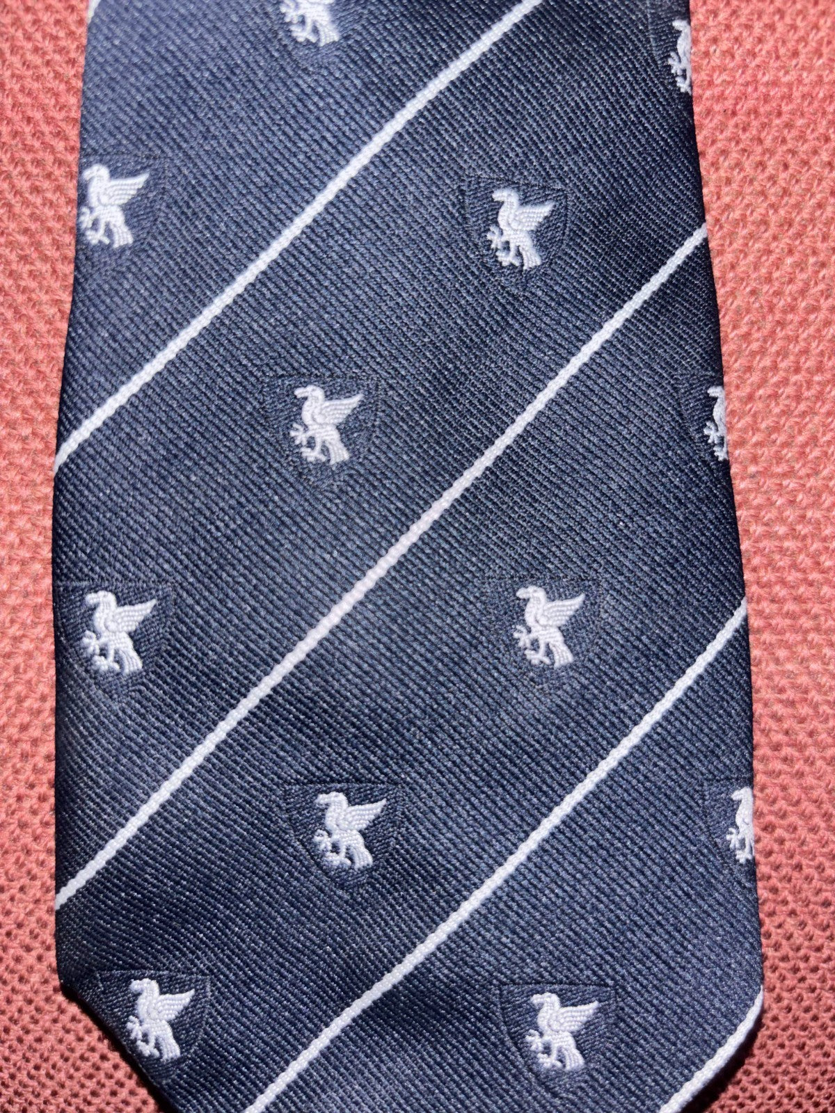 Vintage Eagle Falcon Liver Bird Shield Crest Club Tie Navy Diagonal Striped — photo 2